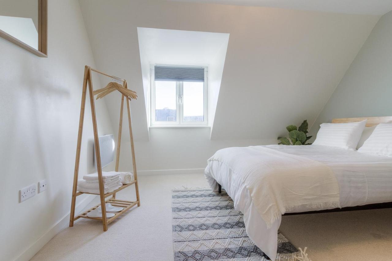 Nest Easy - Alpha House Apartman Northampton Kültér fotó